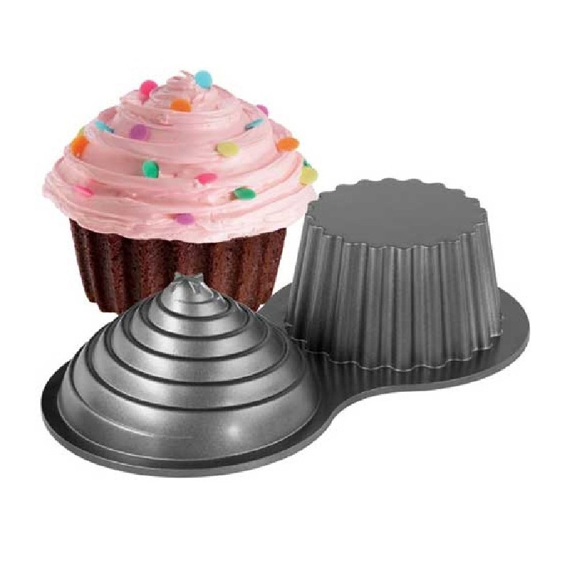 https://www.laboetgato.fr/56603-thickbox_default/wilton-dimensions-large-cupcake-pan.jpg