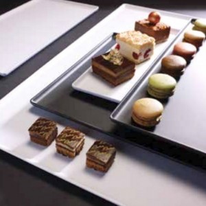 Plat mélaminé noir 400 x 200 mm