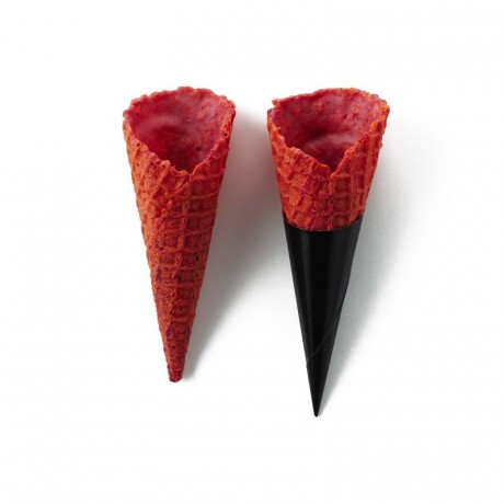 Salted cone beetroot La Rose Noire Ø30 x 70 mm (72 pcs)