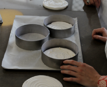 Vacherin glacé vanille cassis